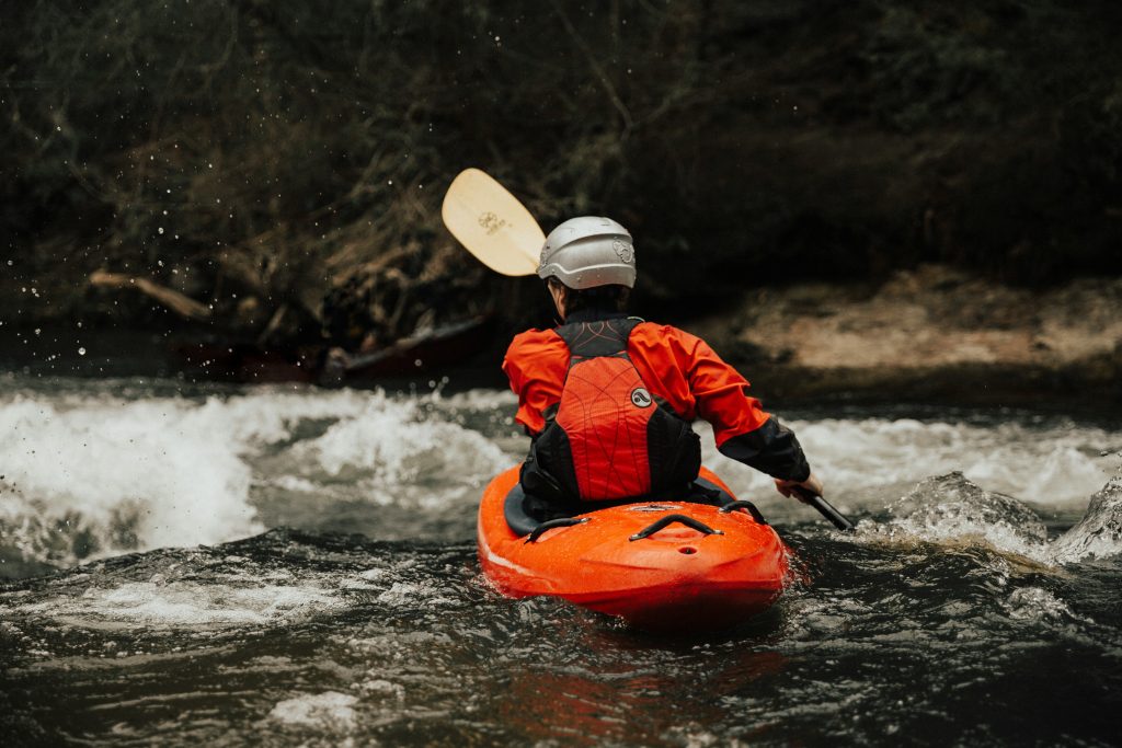 How Long Does It Take to Kayak a Mile