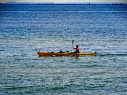 Can one person use a 2 person kayak