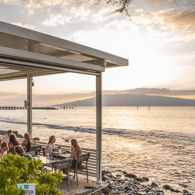 Waterfront dining in Lahaina Maui in 2026 with open restaurants along the ocean